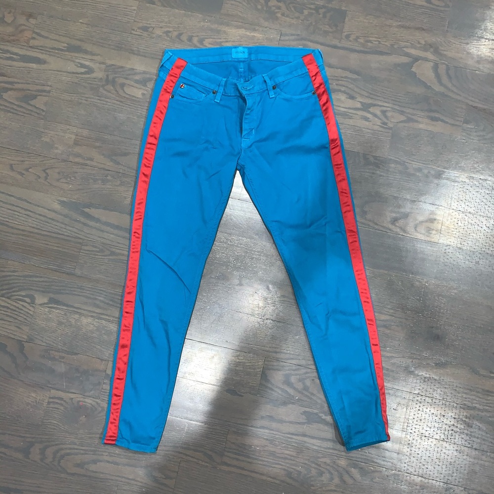 NWOT Hudson blue and red side stripe skinny jeans